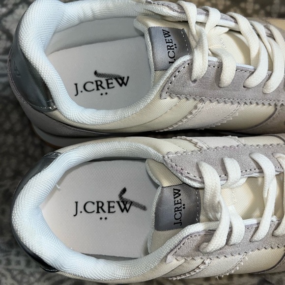 J. Crew Nylon striped city sneakers BJ256 Gray Drawstring White and Gray 8.5 - Picture 7 of 9